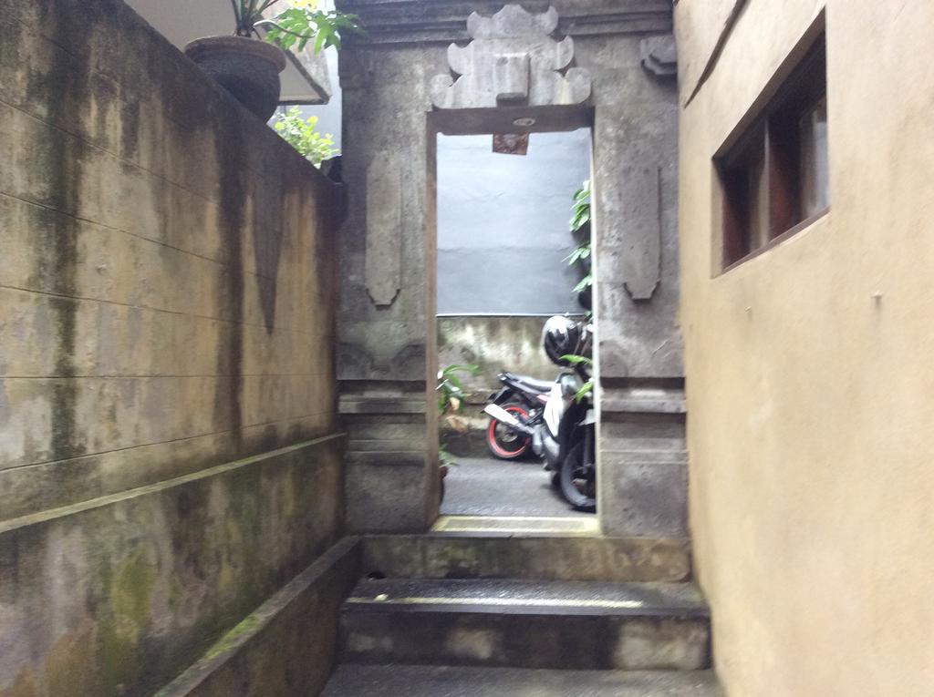 Bembengan Ubud Cottage Exteriör bild
